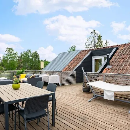 Attic In With Rooftop Terrace Daire