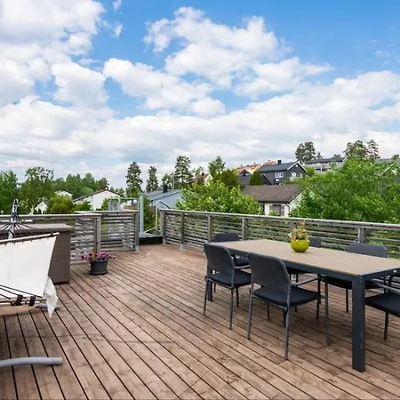 Apartmán Attic In With Rooftop Terrace *